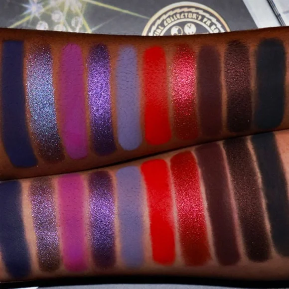 Glamlite Limited Edition KISS Eyeshadow Palette with Collectable Box. New.